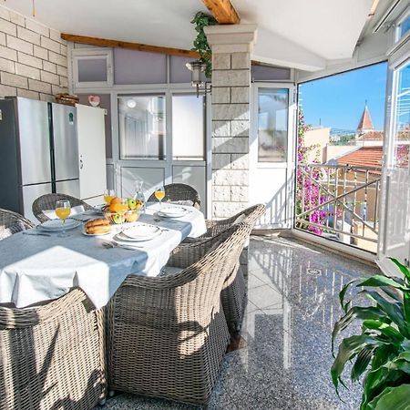 Holiday Home Nevera Makarska Esterno foto
