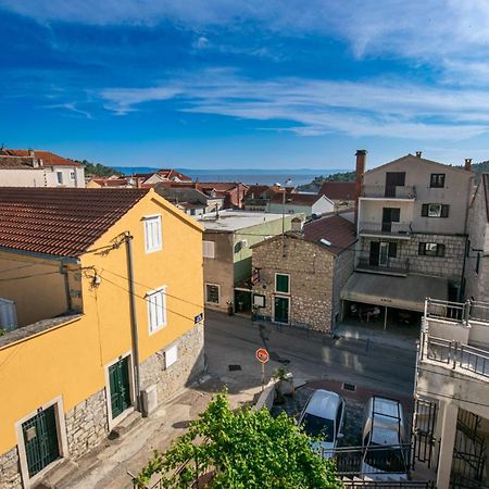 Holiday Home Nevera Makarska Esterno foto