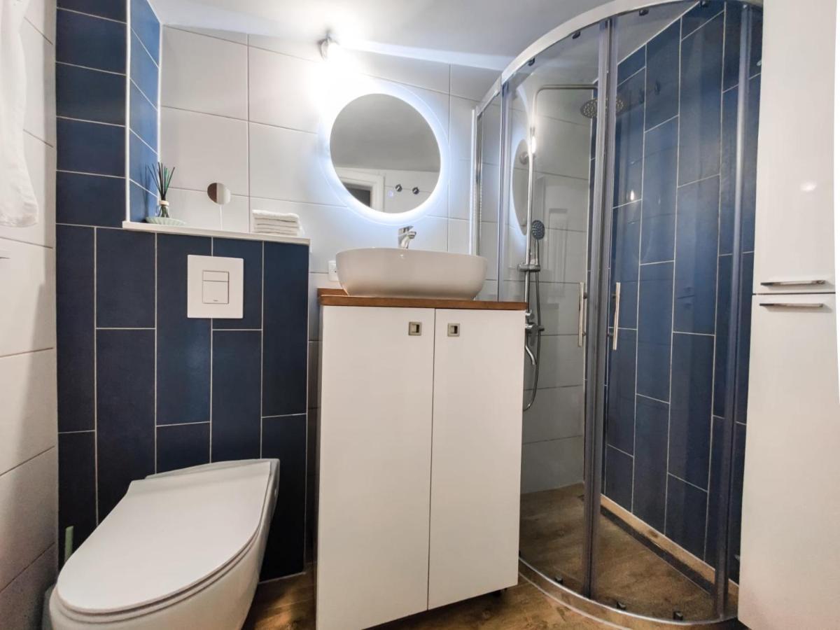 Holiday Home Nevera Makarska Esterno foto